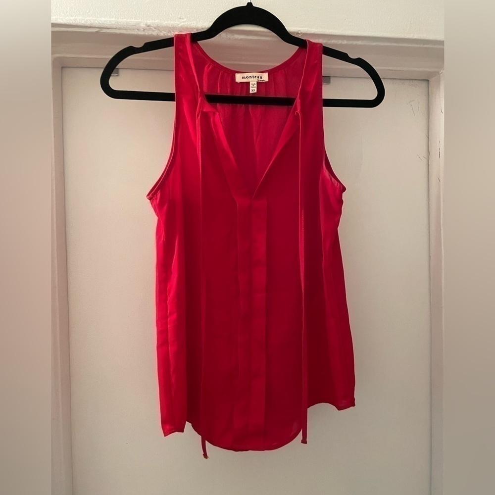 Monteau Red sleeveless top Size X Small
